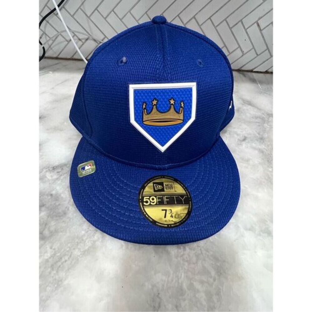 Kansas City Royals New Era 2022 Clubhouse Alternate Logo Fitted Hat 7 3/4